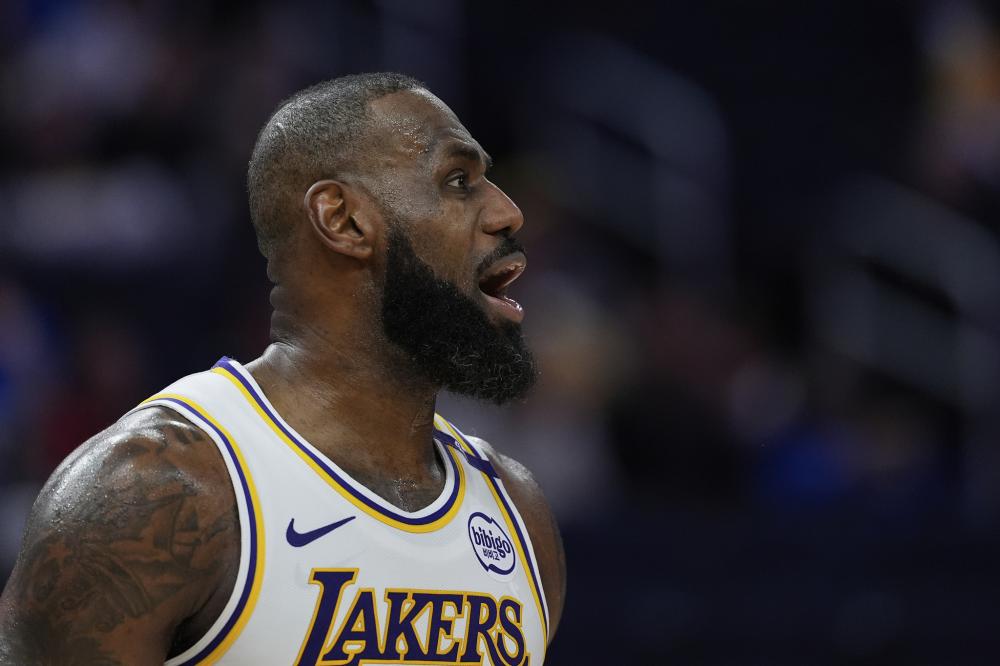 企图通过灵 企图通过灵