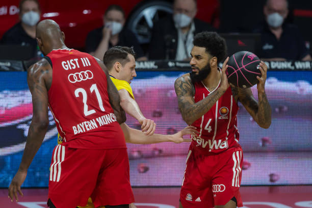 到球员配合 到球员配合